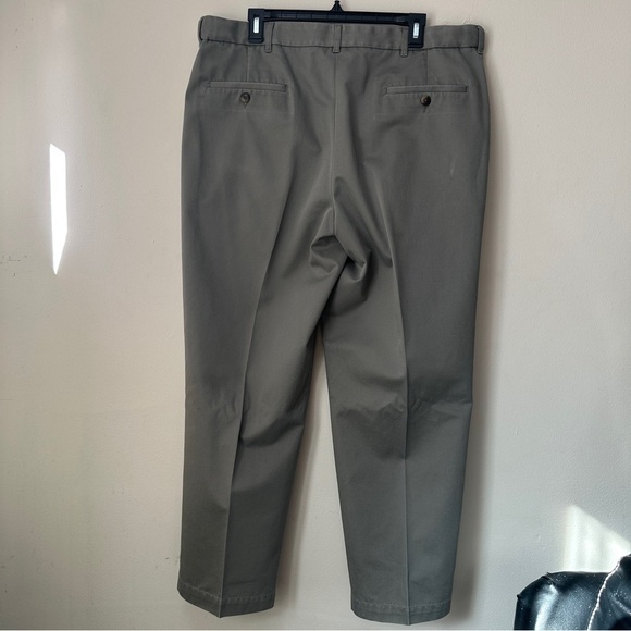 Haggar pants | Select No-Iron Cotton Pants | Dressy pants | Size 38x29 - Picture 3 of 7